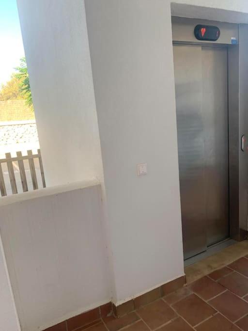 Great Penthouse With Pool And Private Roof Terrace Appartement *